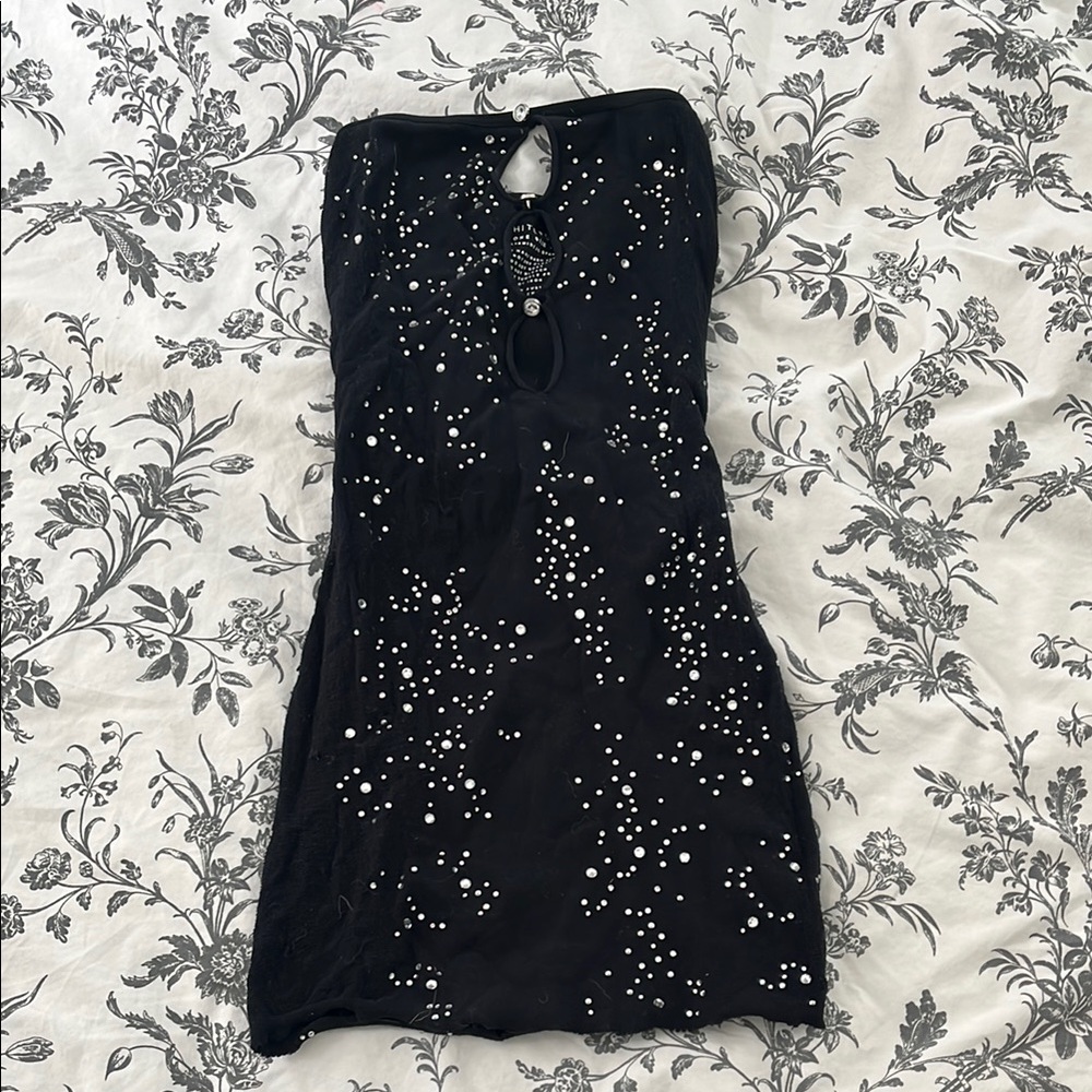 Elegant Black Dress with Beaded Details